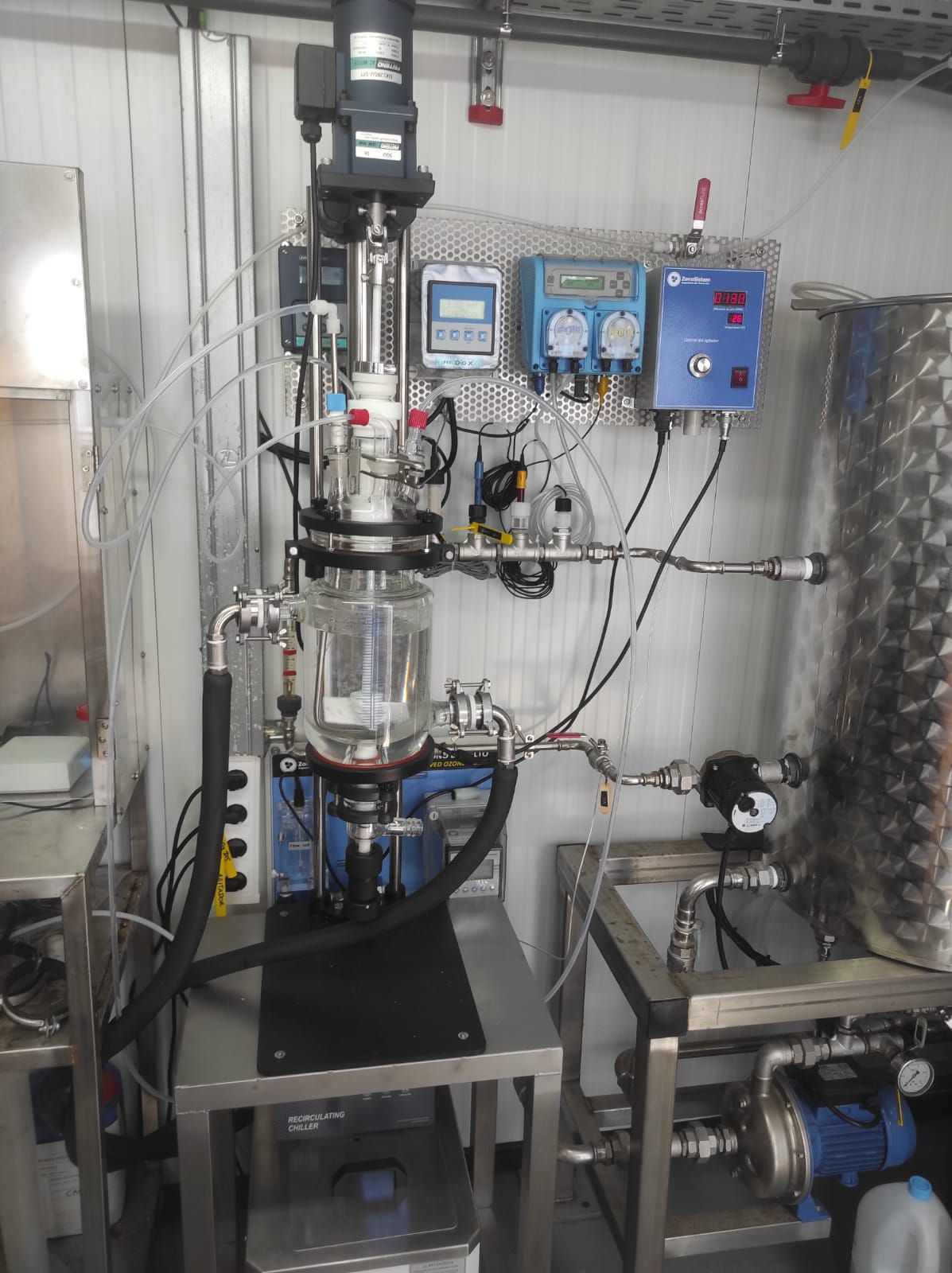 Reactor de ozonización para investigación